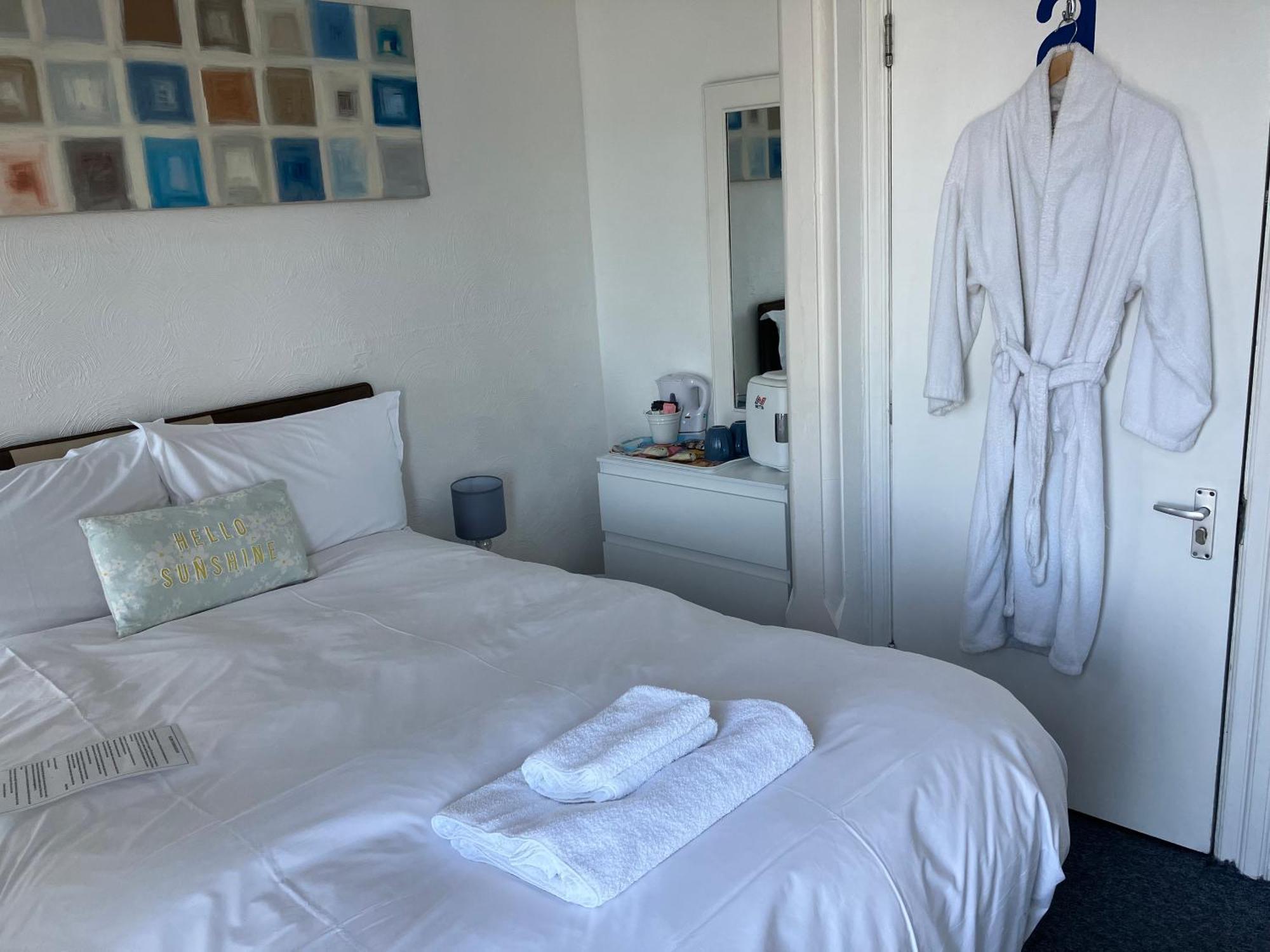 Seaview Sanctuary Hotel อีสต์บอร์น ภายนอก รูปภาพ